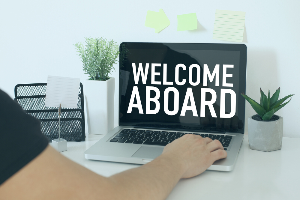 Crafting an Effective First-Day Checklist for Seamless Onboarding