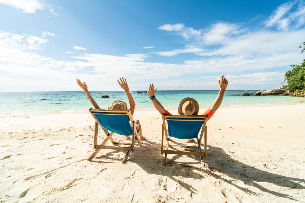 7 Advantages to Providing Paid Time Off for Your Employees